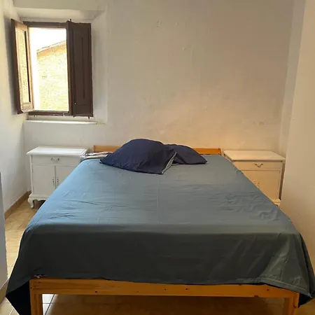 Puigsallanca Apartament 2 *